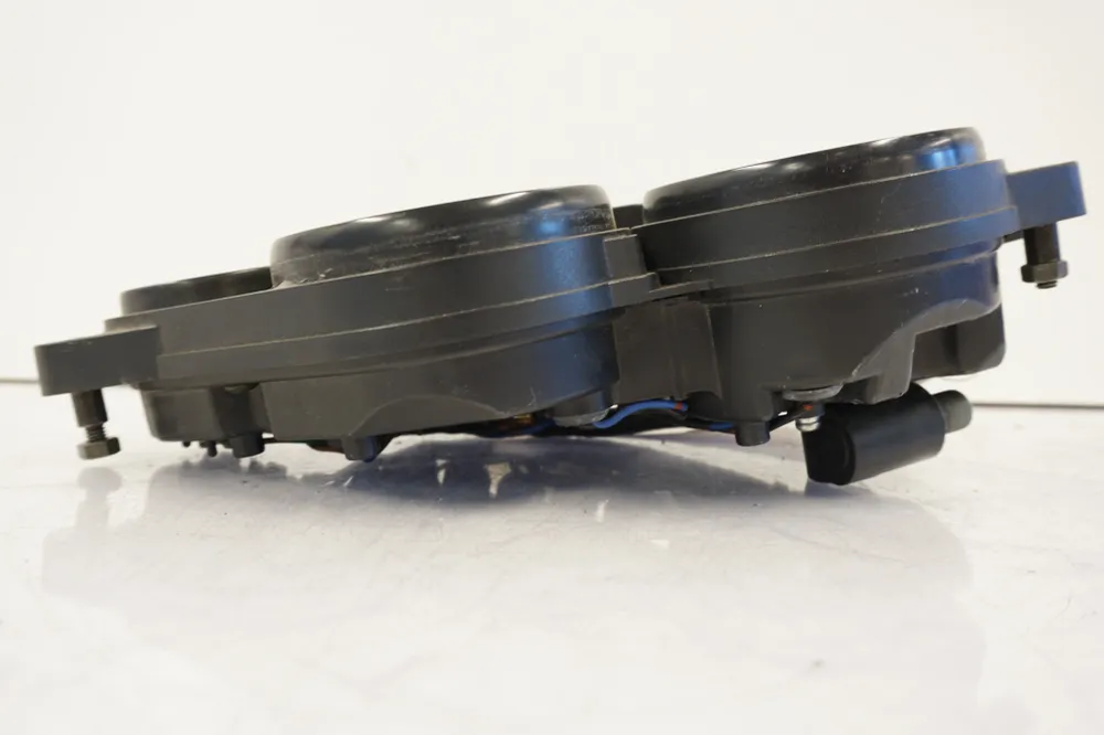 Přístrojový panel Yamaha