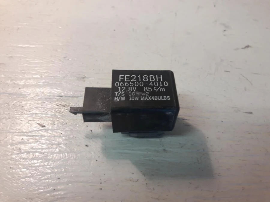 Relé blinkrů Yamaha