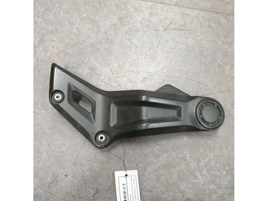 Rámový plast Yamaha