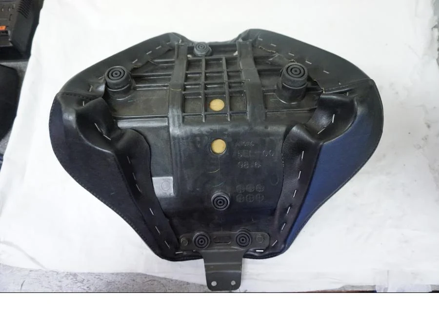 sedlo Yamaha