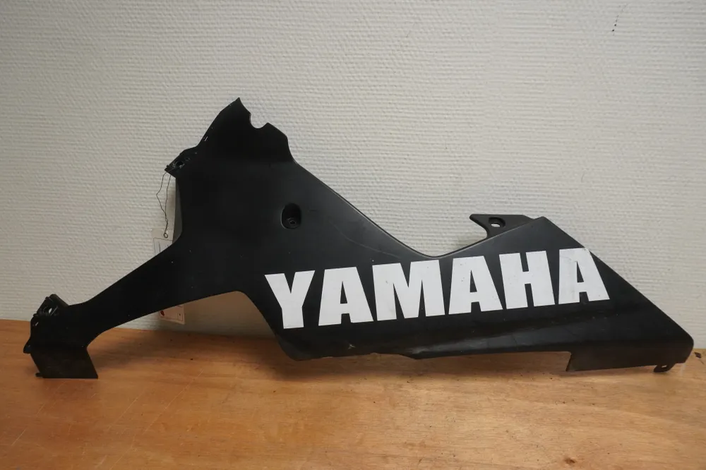 spodní kryt Yamaha