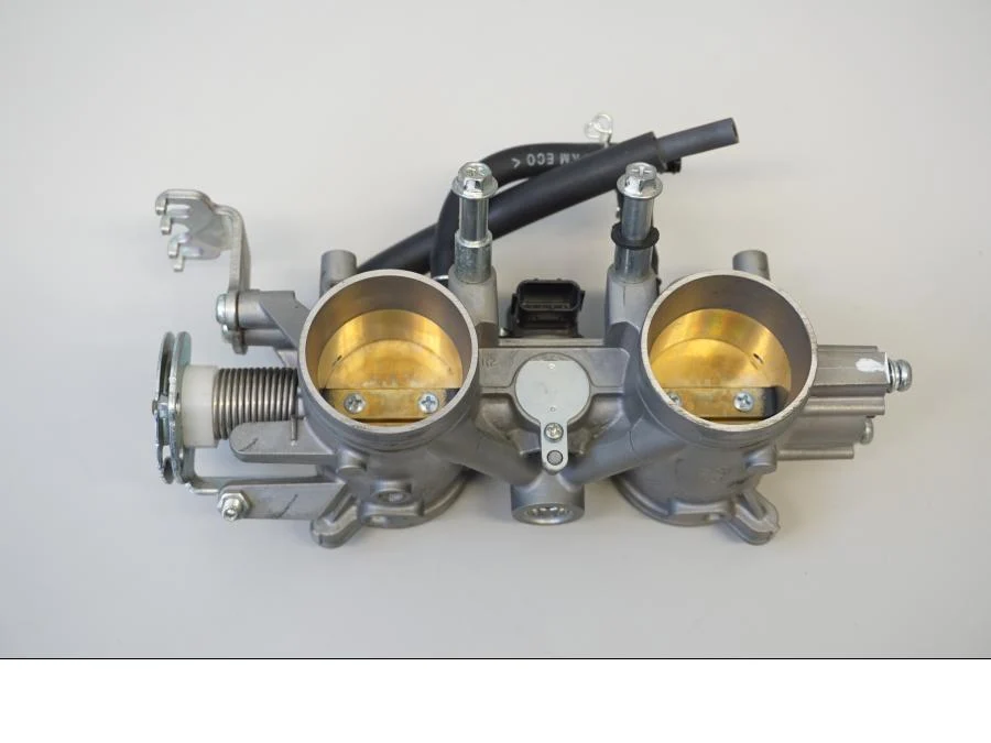 těleso škrticí klapky Yamaha