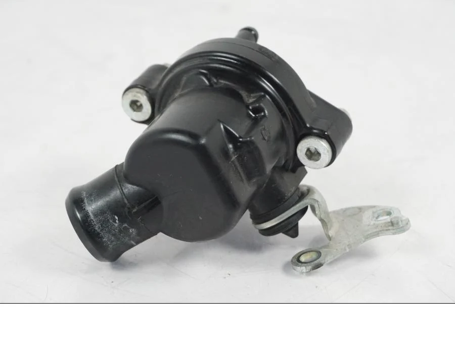 Těleso termostatu Yamaha