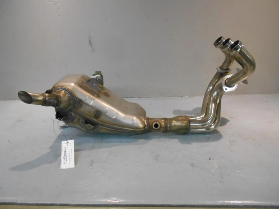 Výfukový systém Yamaha
