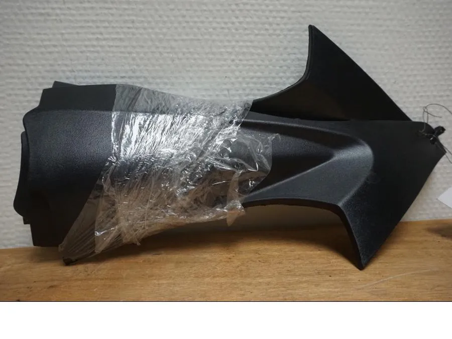 Vnitřek horního krytu Yamaha