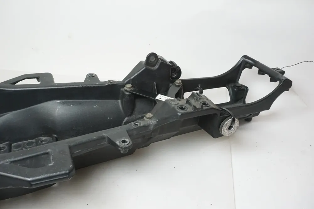 zadní rám Yamaha