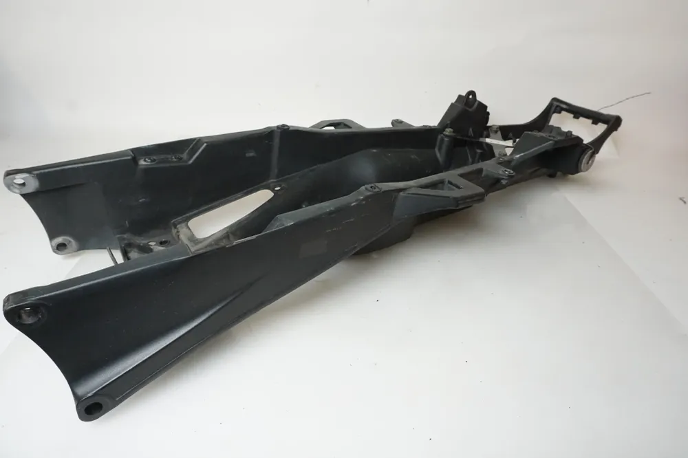 zadní rám Yamaha