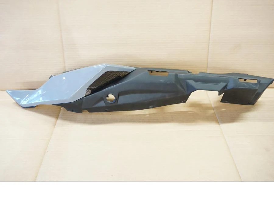 Zadní křídlo Yamaha