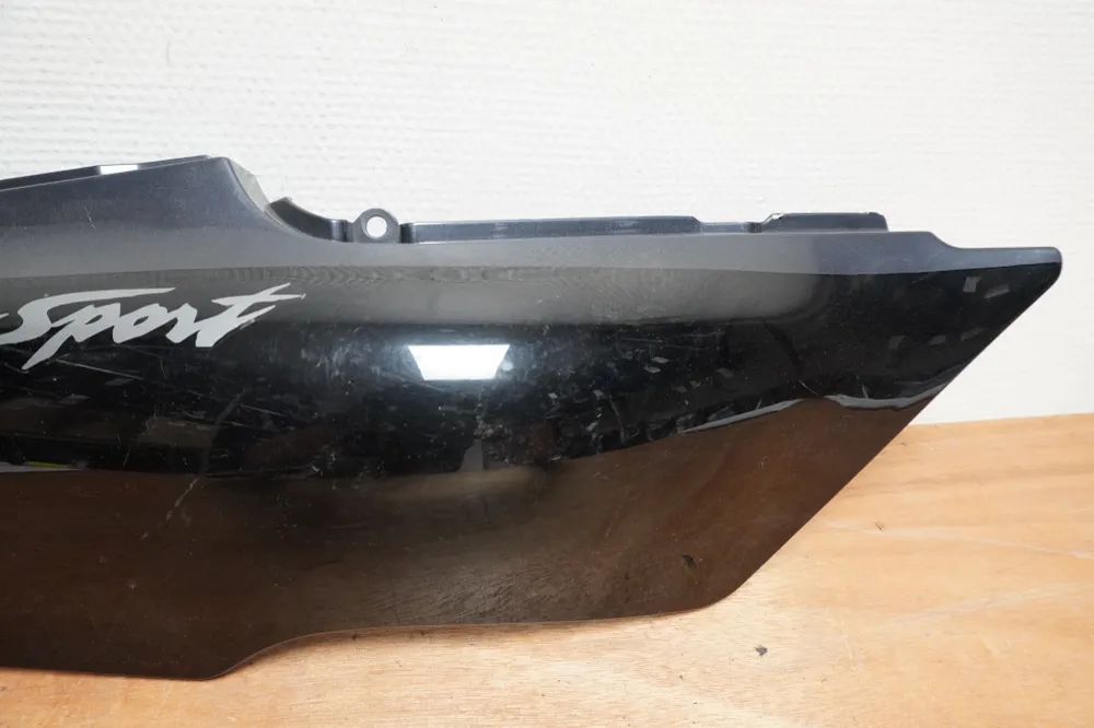 Zadní křídlo Yamaha