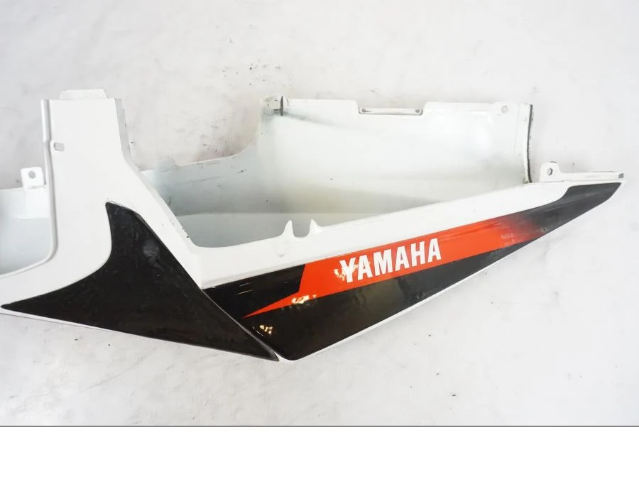 Zadní křídlo Yamaha